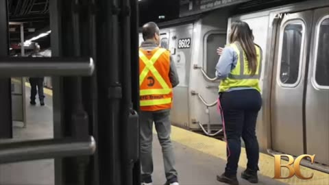 ‘Subway surfing’ blamed for deaths of 2 teen girls