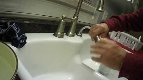 Moen sprayer head repair - Easy