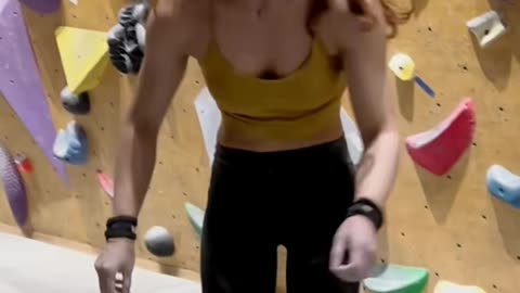 Sensual Charcoal Leggings Seductive Photo Pose | Daily Beauty EP 1375