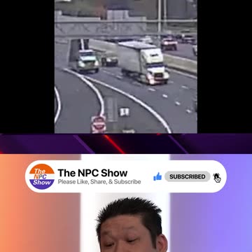 Dump Truck Forgets To Lower The Container 🚚💥