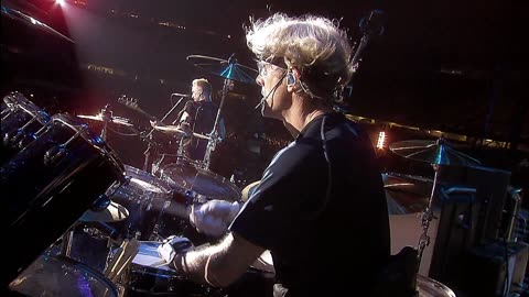 Driven To Tears - The Police (live)