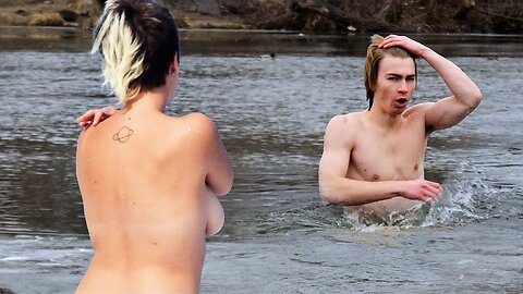 Girls Shock the Crowd ❄️ Epiphany Ice Bath Festival 2025 – Extreme Polar Plunge! 🌊🔥