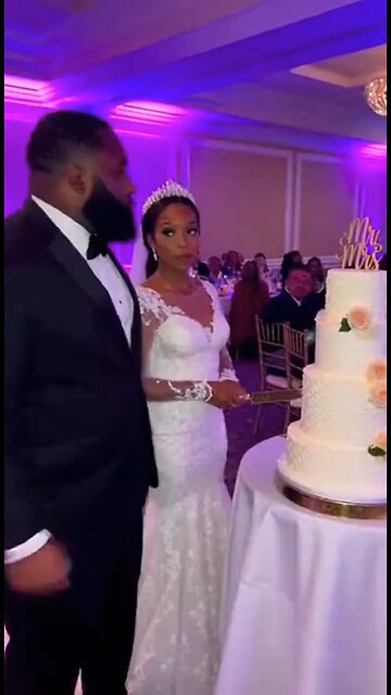 Guess Why the Groom Smashed the Cake at the Wedding 🤯 #CakeSmash #japd