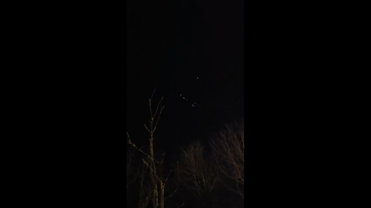 Multiple lights in the sky?