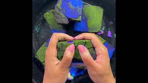 flakes chalk🌈