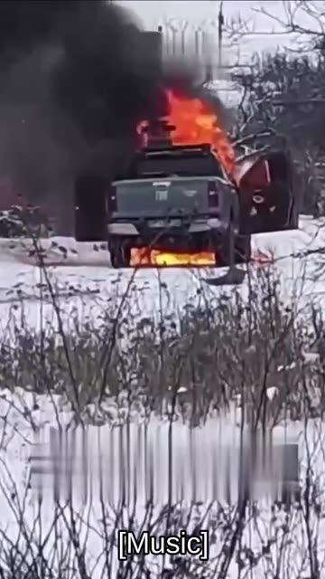🇷🇺 ⚔️ POV Shots of an UAV striking a Ukrainian Military Pickup