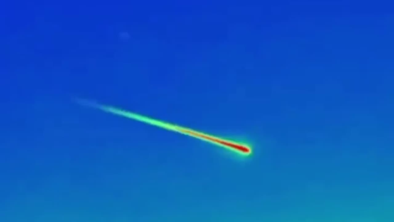 🌌🚀 A Meteorite Changed Its Path Before Impacting The City! | FeedMyCuriosity