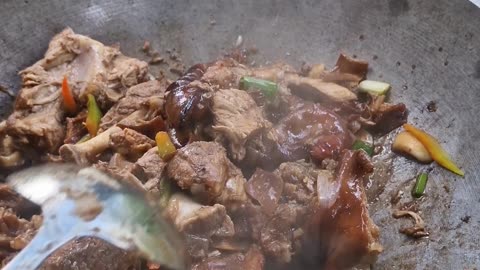 Lechon Paksiw, Expat in the Philippines