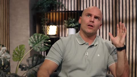 Le bonheur dans la fuite de la souffrance - Série À la recherche du bonheur EP10-HBN-2025