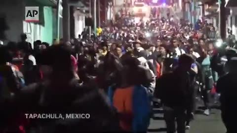 Happening NOW - Thousands Of illegals heading to American border before election