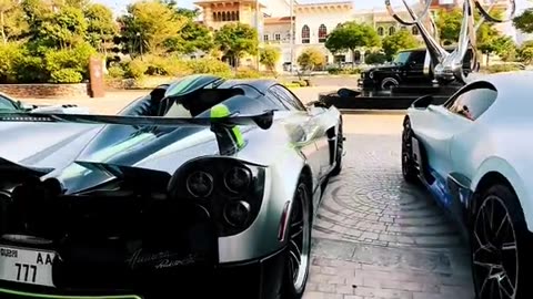 🏎️💨 The Luxury Car Lifestyle in Dubai - A Closer Look! | LuxurySportsCars