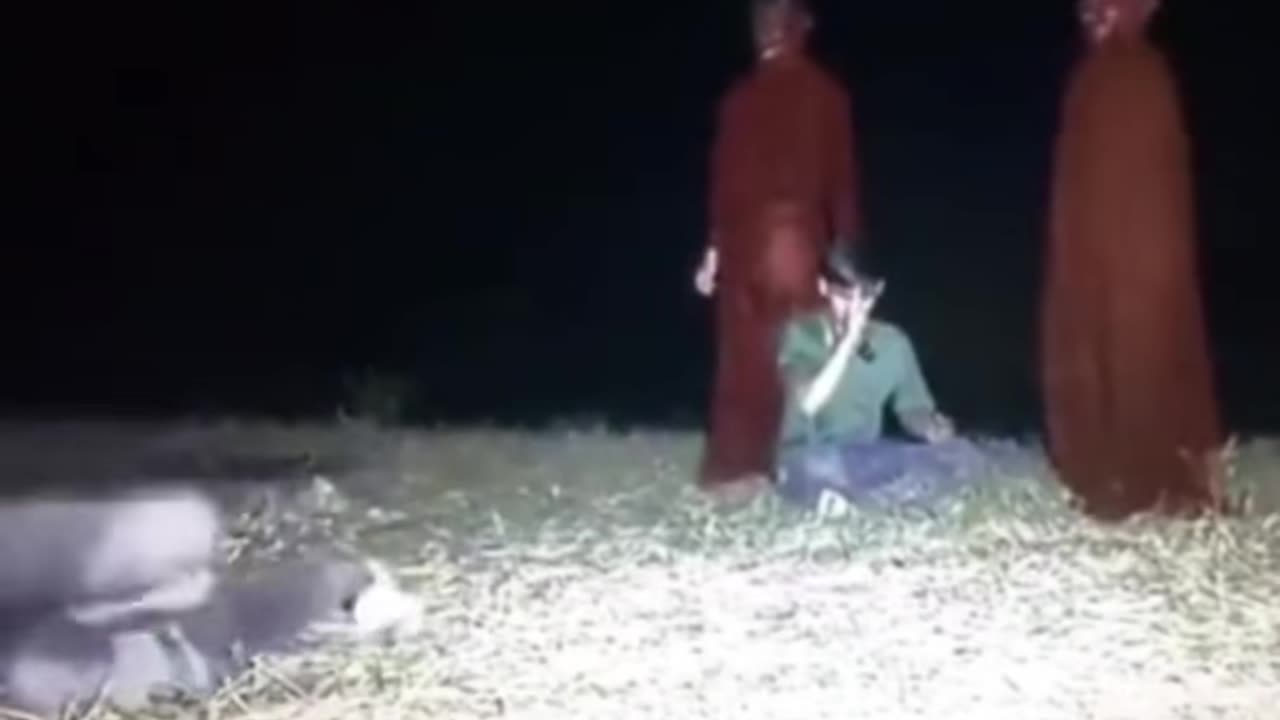 👁️😨 Watch What Happens When the Lights Flicker | TheHauntingHour