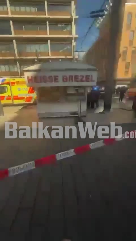 Njerëzit bërtasin dhe vrapojnë të alarmuar, video e re nga sulmi me makinë në Gjermani