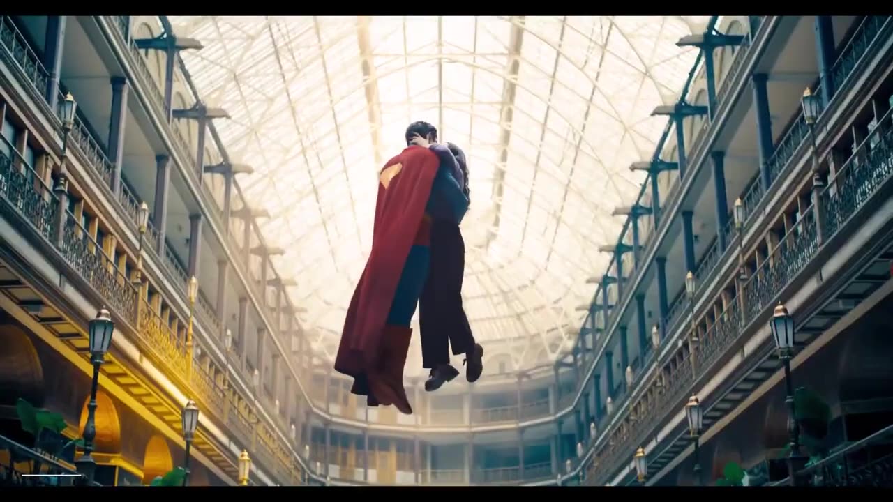 SUPERMAN "Superman Flying " Trailer