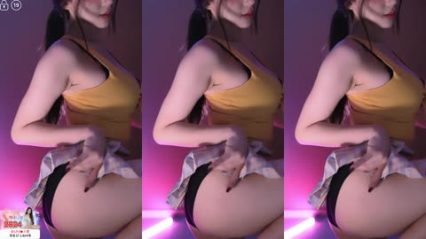Gorgeous Korean Cutie Dancing to Viral Song