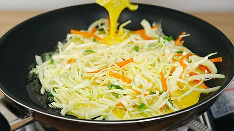 Fluffy Vegetable Omelette Recipe :: Easy Breakfast