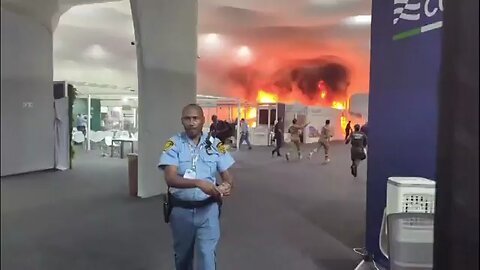 A fire broke out at the UN climate conference in Brazil, injuring 13 people
