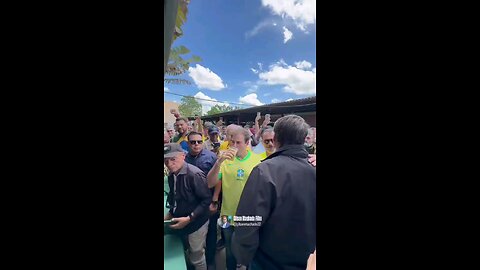 Pernambuco,24/02. Presidente Faz Uma Pequena Pausa, Para Tomar Seu Caldo de Cana...Só Faltou Pastel.