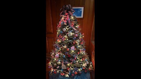 Jingle bells, jingle bells, Jingle all the way! Oh,