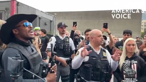 Portland police, on Camera, giving advice to domestic terrorists Antifa, how to avoid federal troops