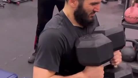 Artur Beterbiev Pressing 110lb (50kg) Dumbbells