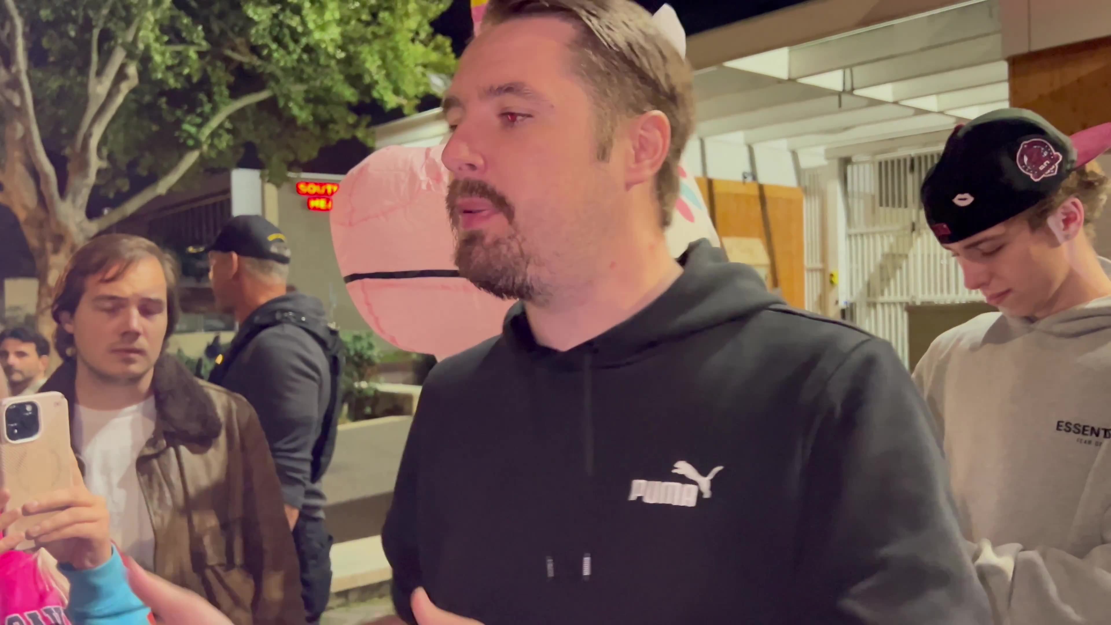 . @nicksortor offers his account following accusations that he took back an American