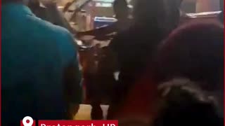 Pratapgarh Shock: Constable Slaps Woman, Smashes Her Phone Over Parking Dispute!