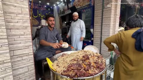 FAMOUS PESHAWARI SPECIAL GOLDEN BEEF PULAO MOUNTAIN - THE EXTREME PAKISTANI STREET FOOD ZAIQA CHAWLA