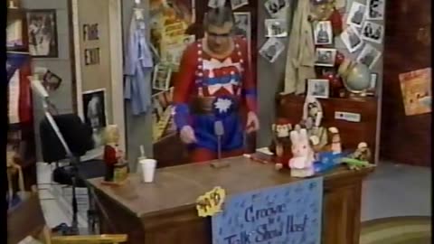 Commander USA's Groovie Movies: Blood and Roses