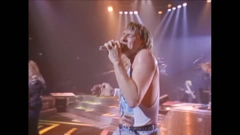 DEF LEPPARD - Armageddon It (Long Version) ( OFFICIAL MUSIC VIDEO )