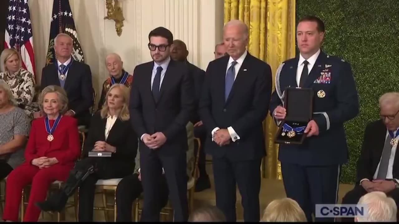 Where is George SOROS 👀 Alex Soros accepting the Medal