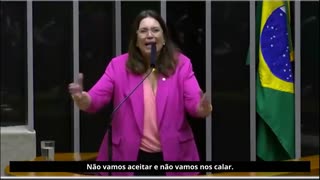 BIA KICIS FALA QUE LULA ESTÁ RUINDO FEITO UM CASTELO DE AREIA E MAIS.