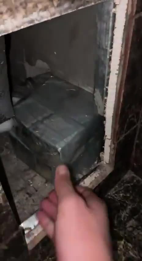 A Kiev city councillors stash of US Dollars was found.