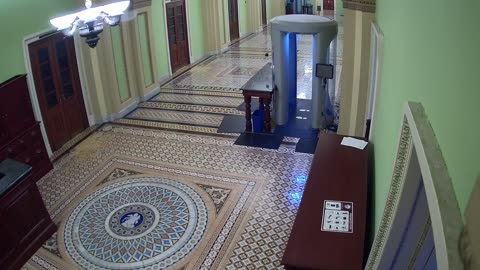 0304USCS03SenateGallerySWnearS324_2021-01-06_07h00min01s533ms.mp4