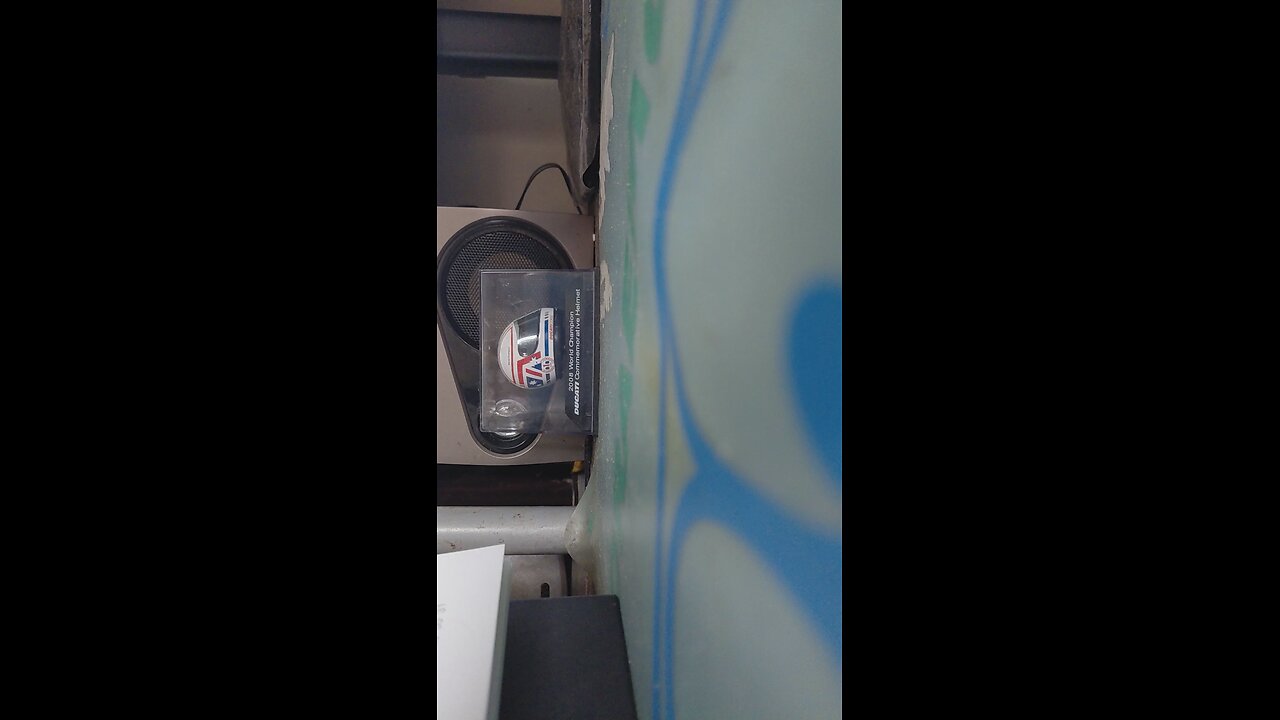 2025-10-9