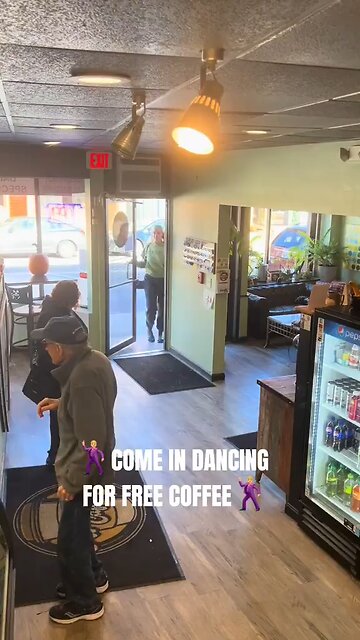🇺🇸One cafe in the US offered customers free coffee for entering with a dance.
