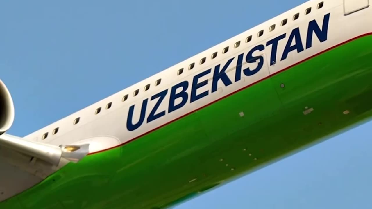 Boeing 767. A beautiful view you can't take your eyes off