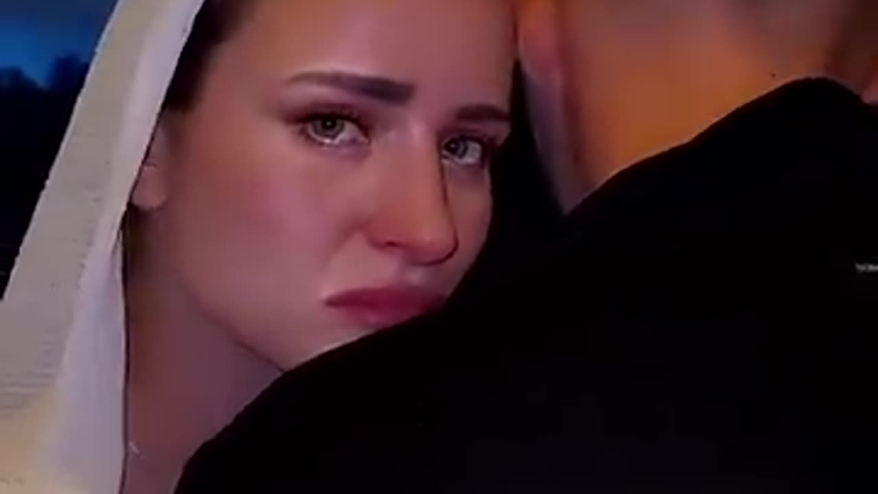 How LITVIN LOOKED AT ADELE ON THE FIRST DAY