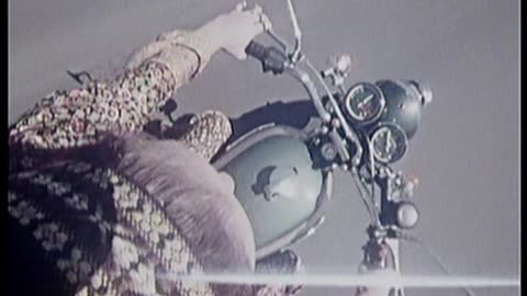 Creedence Clearwater Revival - Sweet Hitch Hiker = 1971