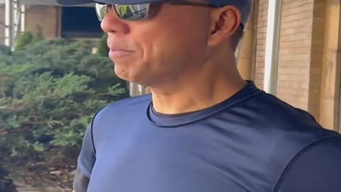 20221014文贵先生GETTR¹： #无苗族：非洲族、亚裔、白裔、印度裔都不重要了，叫无苗裔！境外没打疫苗的战友大概800万，最真诚的战友大概在70万到100万之间！国内没法统计