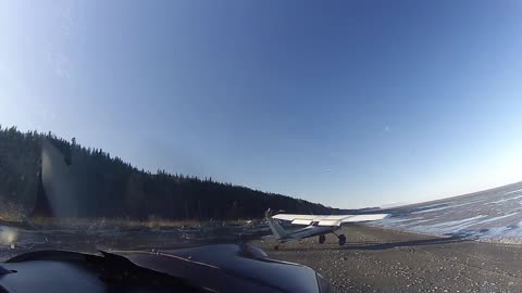 Beach Flying With Friends - Alaska Bush Flying