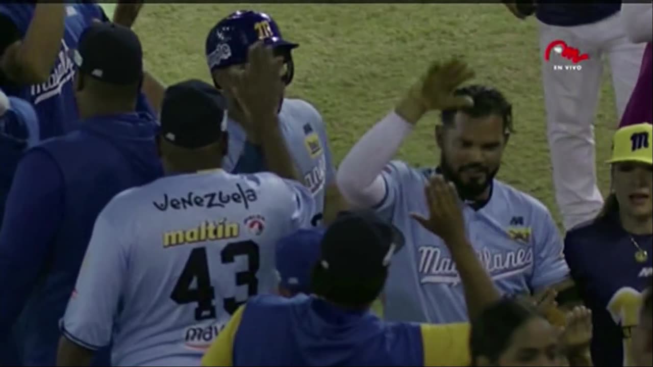 ¡Luis Sardiñas los dejó!