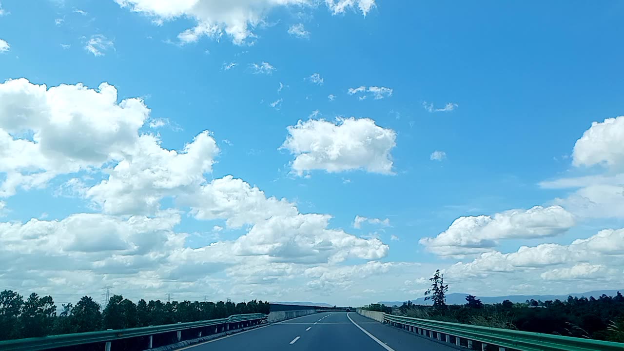 Travel in Cambodia, Sky