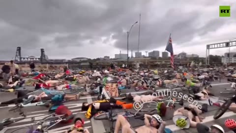 Traffic comes to a standstill as Portland overrun with a nude 'die-in