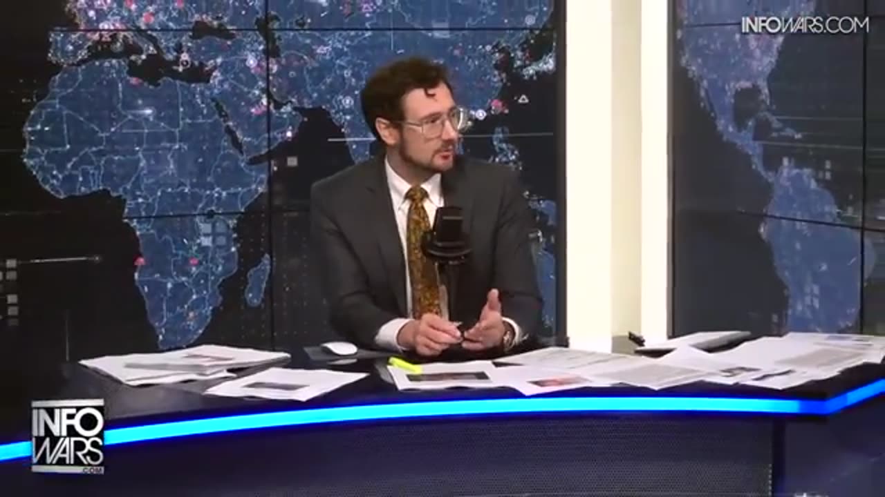INFOWARS WAR ROOM [FULL] Monday 10/27/25