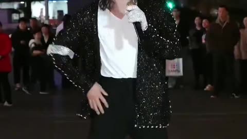 Is this the best Michael Jackson impersonator ever?