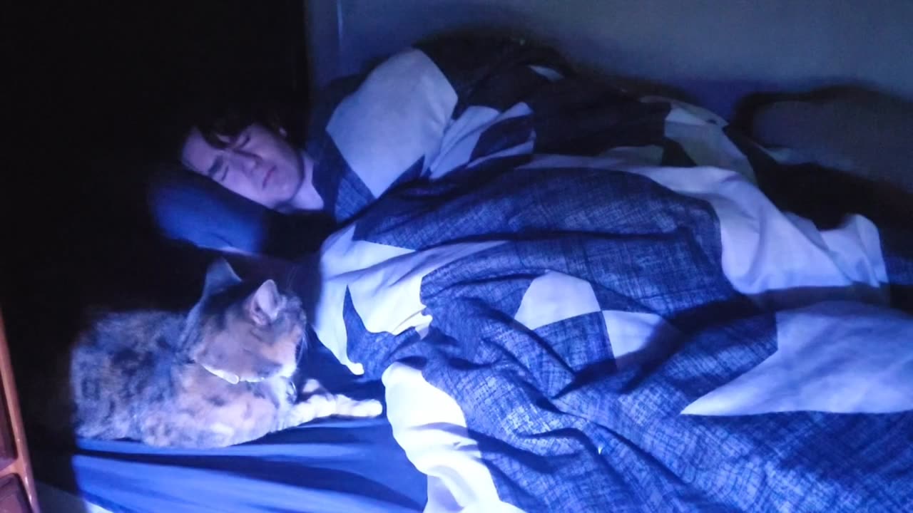 😱👹 Terrifying Sleep Paralysis Demon Encounter! | TheHauntingHour