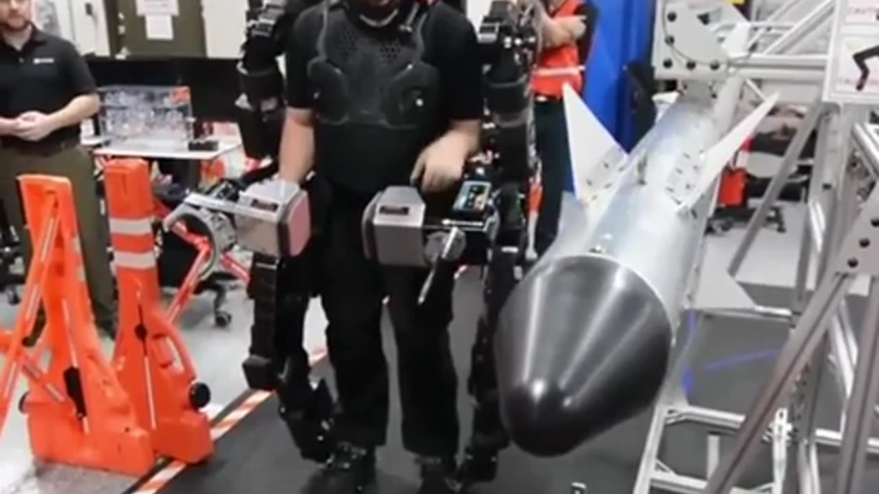 🤯🔥 Watch Boston Dynamics' Robot Lift 200 Pounds Effortlessly! | FeedMyCuriosity