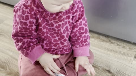 Baby Kayla Finds a Lollipop | Tiny Treasure Moment 🍭