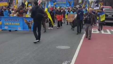 В ПОДКРЕПА НА УКРАИНА